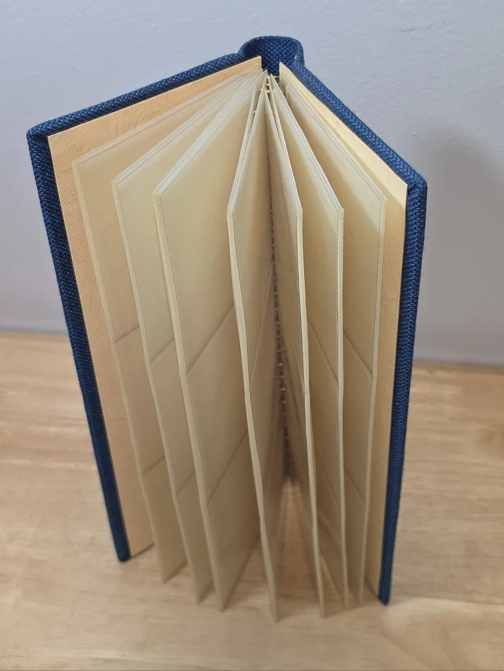 Vintage 70's Hardcover Blue Fabric Textured Slip-In 3.5